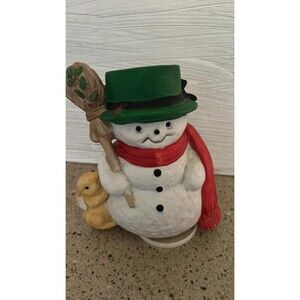 Jamestown Snowman music Santa Claus is coming to Town.